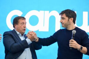 Torres y Weretilneck inauguraron la Planta Compresora Holdich