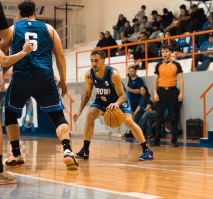 Brown visita a Huracán y busca asegurarse el 1 en la última fecha antes de los playoffs